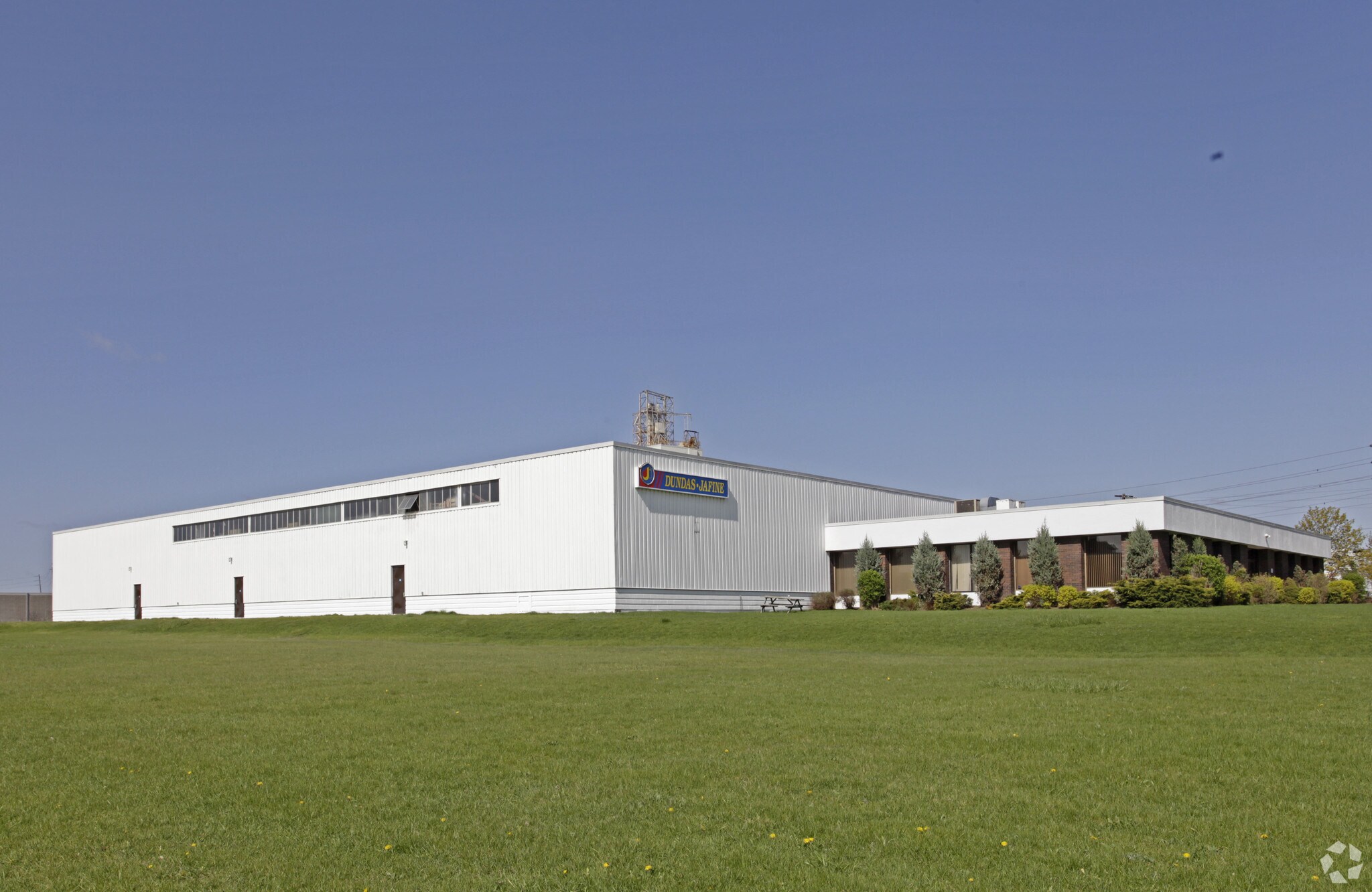 80 West Dr, Brampton, ON à vendre Photo de l’immeuble– Image 1 sur 6