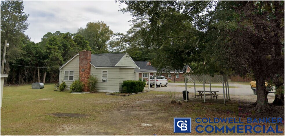 112 DuPont Blvd, Lugoff, SC à louer - Photo de l’immeuble – Image 3 sur 3