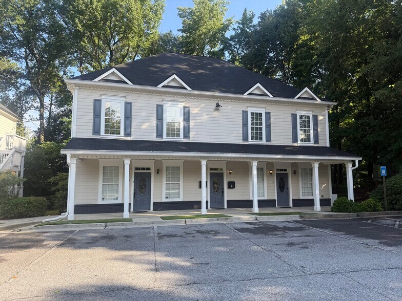 440 S Peachtree St, Norcross, GA à louer - Photo de l’immeuble – Image 3 sur 25