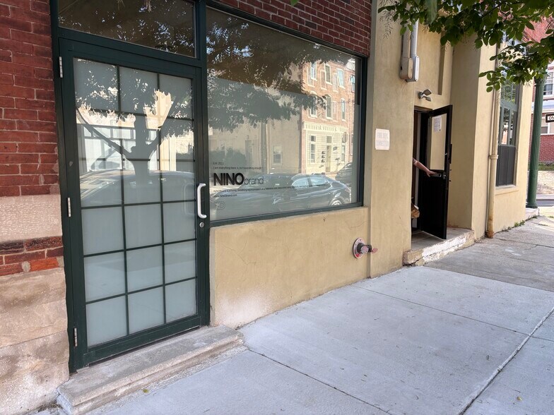 3426 Conrad St, Philadelphia, PA à louer - Photo de l’immeuble – Image 2 sur 5