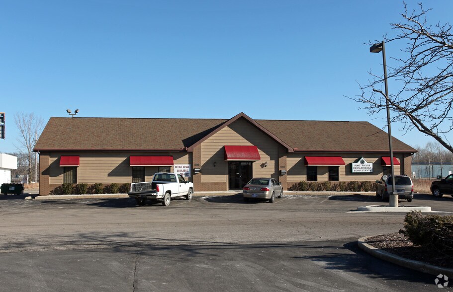 2936-2938 Frontage Rd, Warsaw, IN à vendre - Photo de l’immeuble – Image 2 sur 3