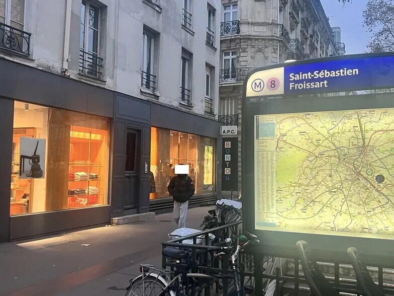 Local commercial dans Paris à louer - Photo de l’immeuble – Image 2 sur 4