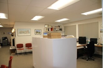 189-191 Middlesex Ave, Chester, CT à louer Photo intérieure– Image 2 sur 9