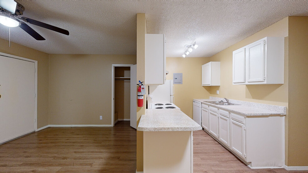 1929 Raney St, San Angelo, TX à vendre - Numérisation 3D Matterport – Image 3 sur 22