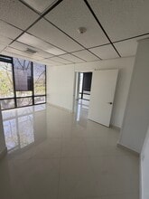 450 N Park Rd, Hollywood, FL à louer Photo intérieure– Image 1 sur 8