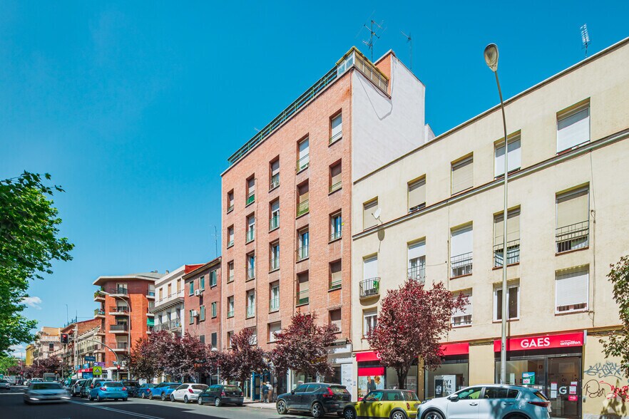 Calle López de Hoyos, 105, Madrid, Madrid à louer - Photo de l’immeuble – Image 3 sur 3