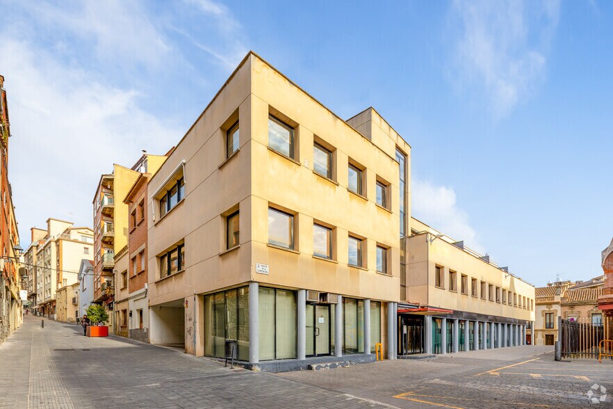 Local commercial dans Sant Cugat del Vallès, Barcelona à louer - Photo principale – Image 1 sur 4