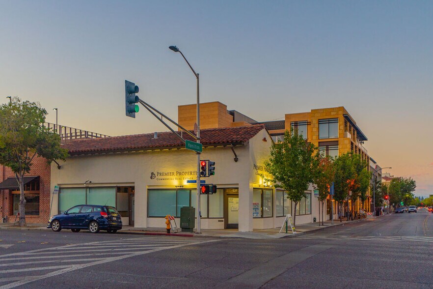 535-539 Alma St, Palo Alto, CA à louer - Photo principale – Image 1 sur 9