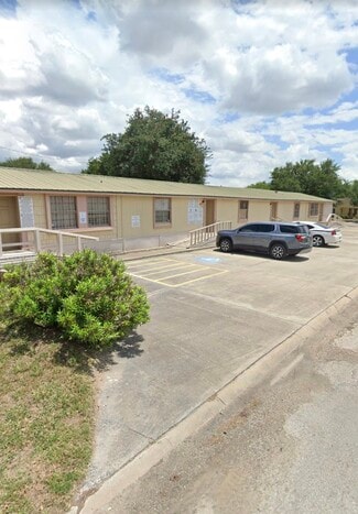 Plus de détails pour 107 S Gardner St, Falfurrias, TX - Industriel/Logistique à vendre