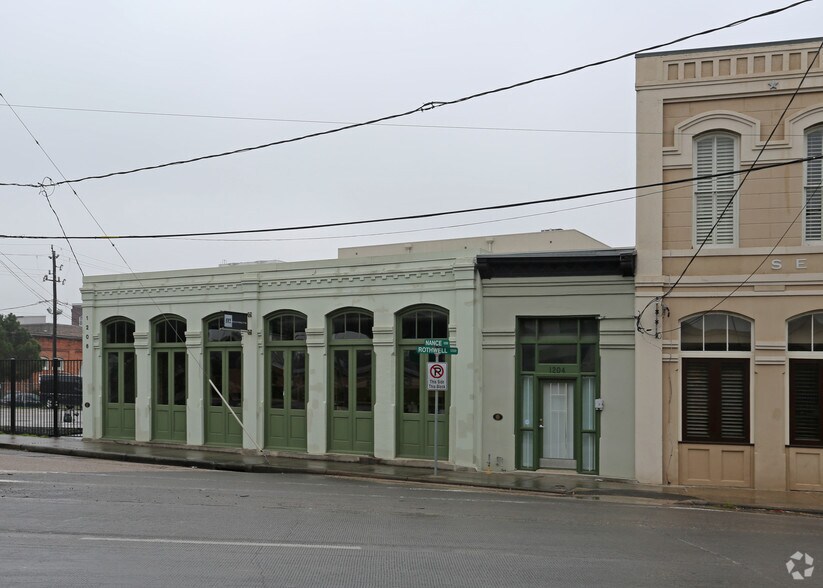 1204 Nance St, Houston, TX à vendre - Photo principale – Image 1 sur 2