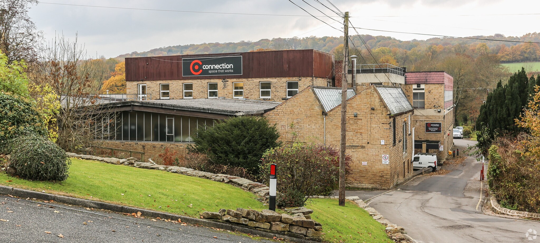 Penistone Rd, Huddersfield à louer Photo principale– Image 1 sur 7