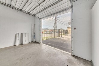 6020 Jessamine St, Houston, TX à louer Photo intérieure– Image 2 sur 4