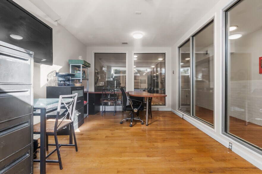 1011 New York Ave, Union City, NJ à louer - Photo intérieure – Image 3 sur 22