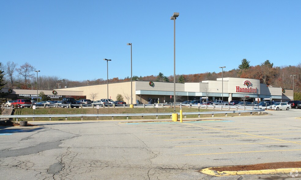 79 Bicentennial Dr, Manchester, NH à louer - Photo principale – Image 1 sur 8