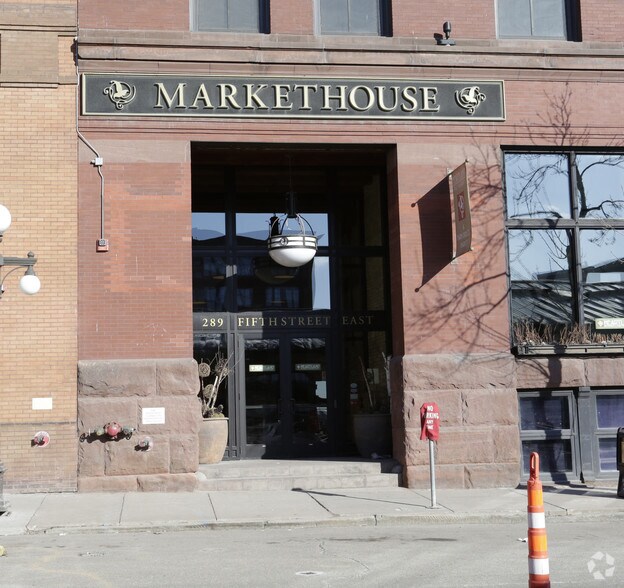 289 5th St E, Saint Paul, MN à louer - Photo de l’immeuble – Image 2 sur 10