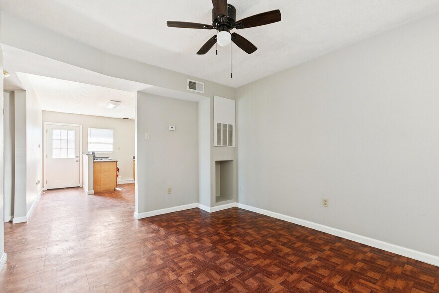 2222 Florida Ave, Kenner, LA à vendre - Photo de l’immeuble – Image 3 sur 10
