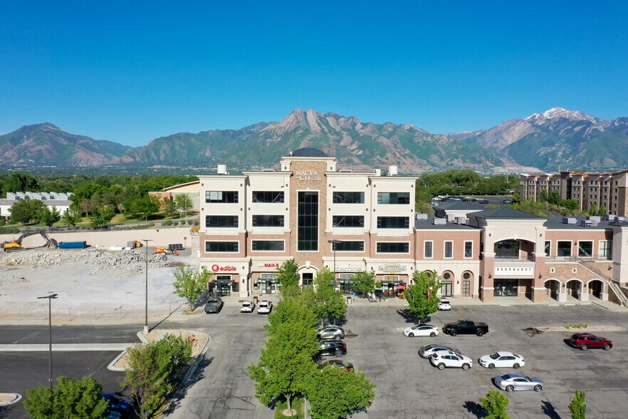 5217 S Murray Park Ln, Murray, UT à louer - Photo de l’immeuble – Image 1 sur 5