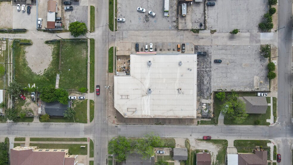 3900-3906 Hemphill St, Fort Worth, TX à louer - Photo de l’immeuble – Image 2 sur 4