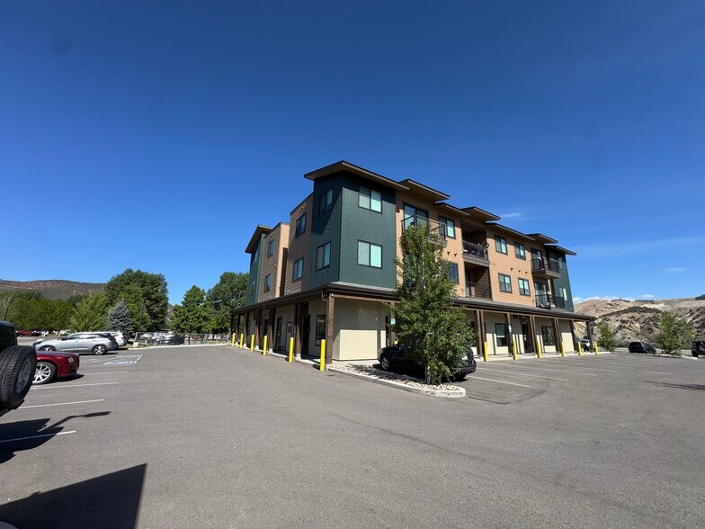 700 Red Table Dr, Gypsum, CO à vendre - Photo de l’immeuble – Image 2 sur 20