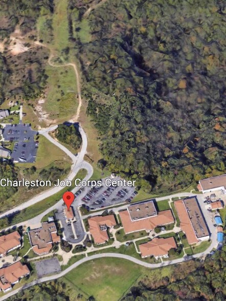 Curtis Price Blvd, Charleston, WV à vendre - Photo de l’immeuble – Image 1 sur 5