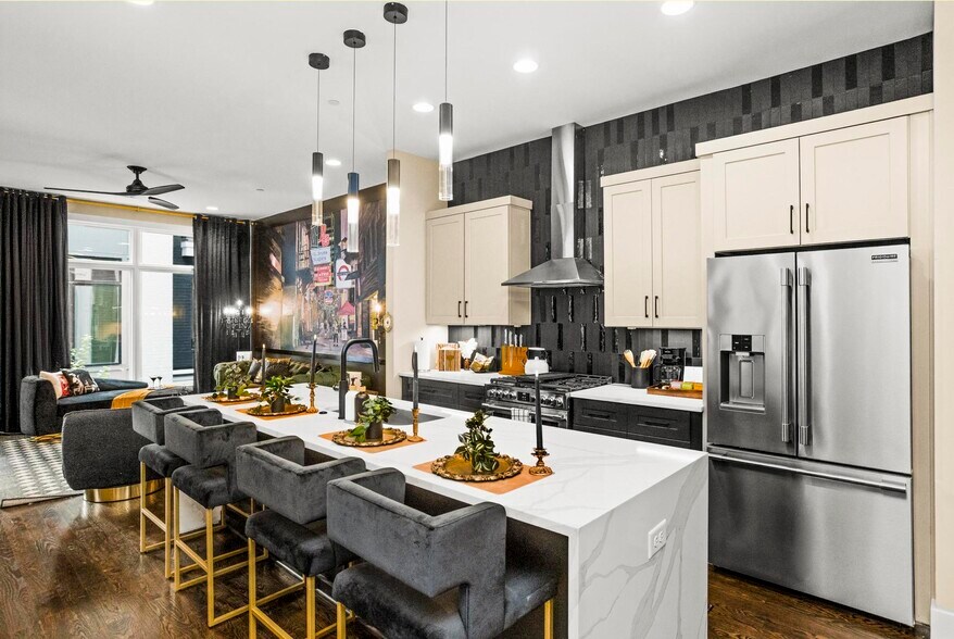 1015 Rev Dr Enoch Jones Blvd, Nashville, TN à vendre - Photo de l’immeuble – Image 2 sur 6