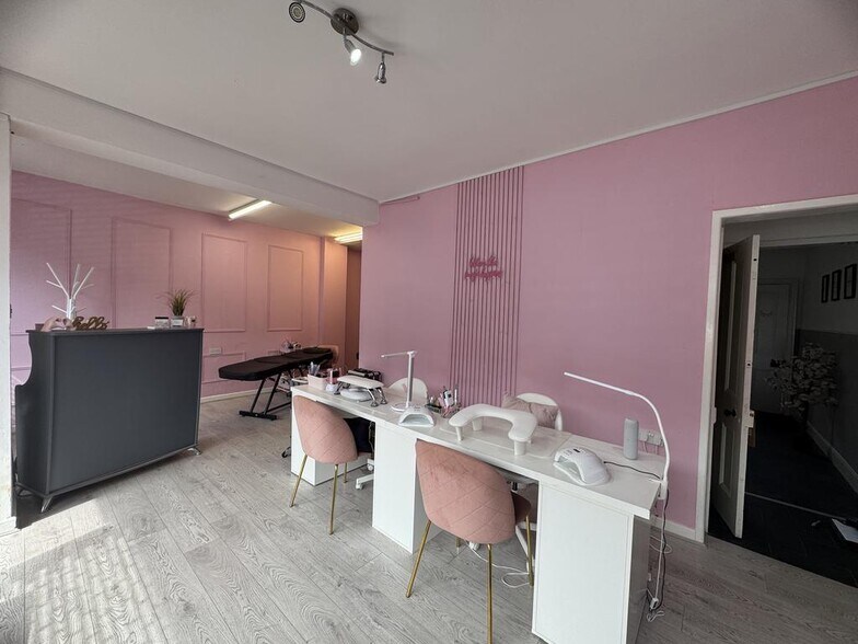 135 Halesowen Rd, Dudley à louer - Photo de l’immeuble – Image 3 sur 10