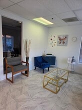 525-545 Main St, Laurel, MD à louer Photo intérieure– Image 2 sur 12