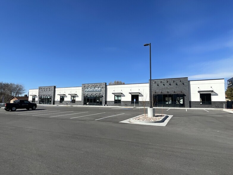 1076 N Northcounty Blvd, Pleasant Grove, UT à louer - Photo de l’immeuble – Image 2 sur 9
