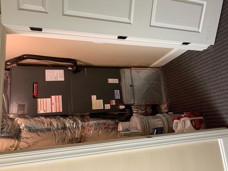 6267 Old Water Oak Rd, Tallahassee, FL à louer - Photo intérieure – Image 3 sur 42