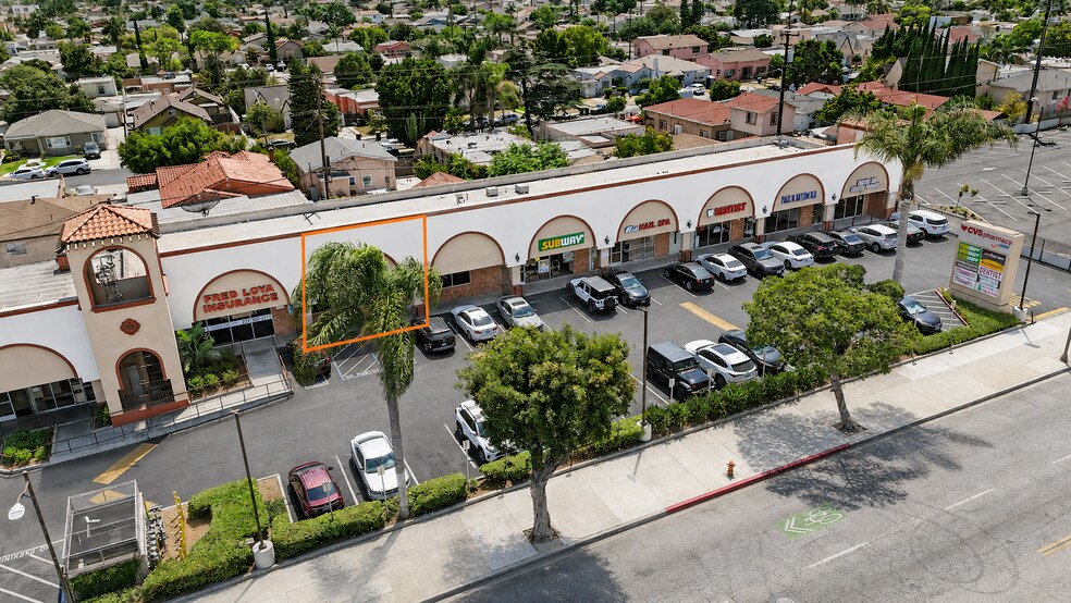 3118-3208 E Florence Ave, Huntington Park, CA à louer - Photo de l’immeuble – Image 2 sur 12