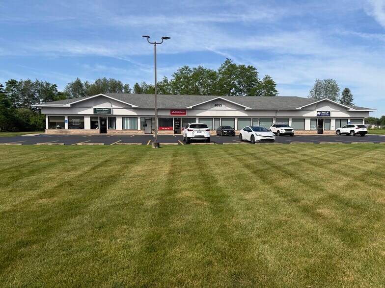 4055 W Dickman Rd, Springfield, MI à vendre - Photo de l’immeuble – Image 1 sur 11