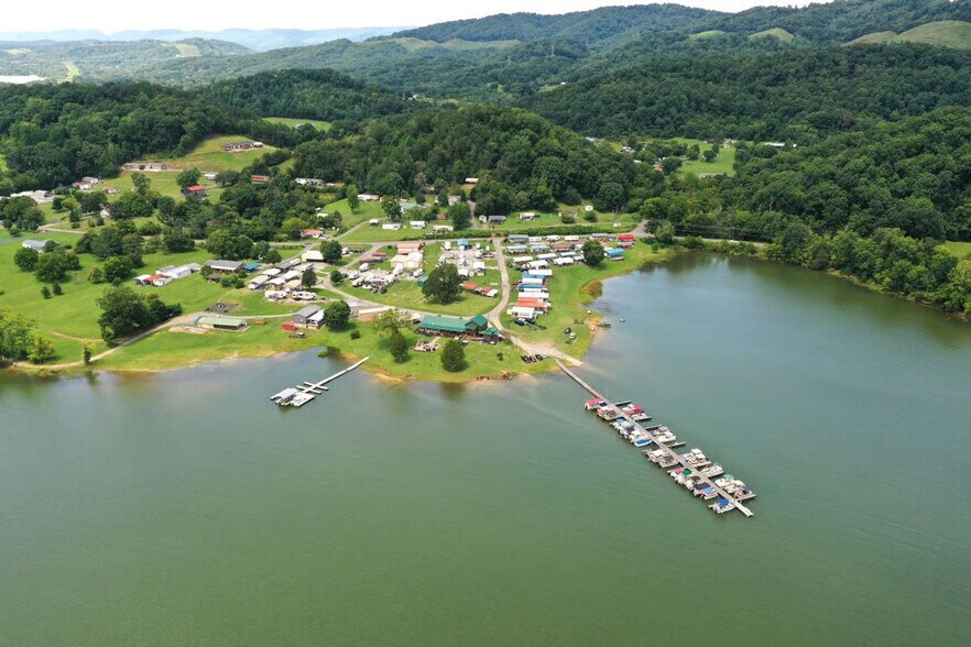 1501 Slate Hill Rd, Mooresburg, TN à vendre - Photo de l’immeuble – Image 2 sur 7