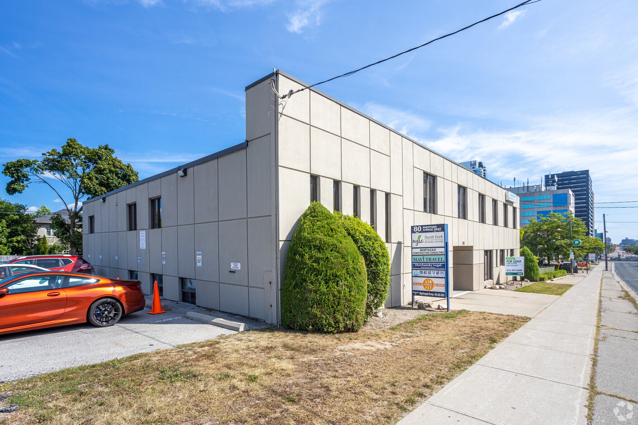 80 Sheppard Ave W, Toronto, ON à louer Photo principale– Image 1 sur 6