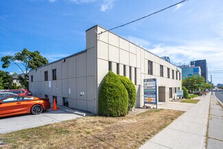 Plus de détails pour 80 Sheppard Ave W, Toronto, ON - Bureau à louer