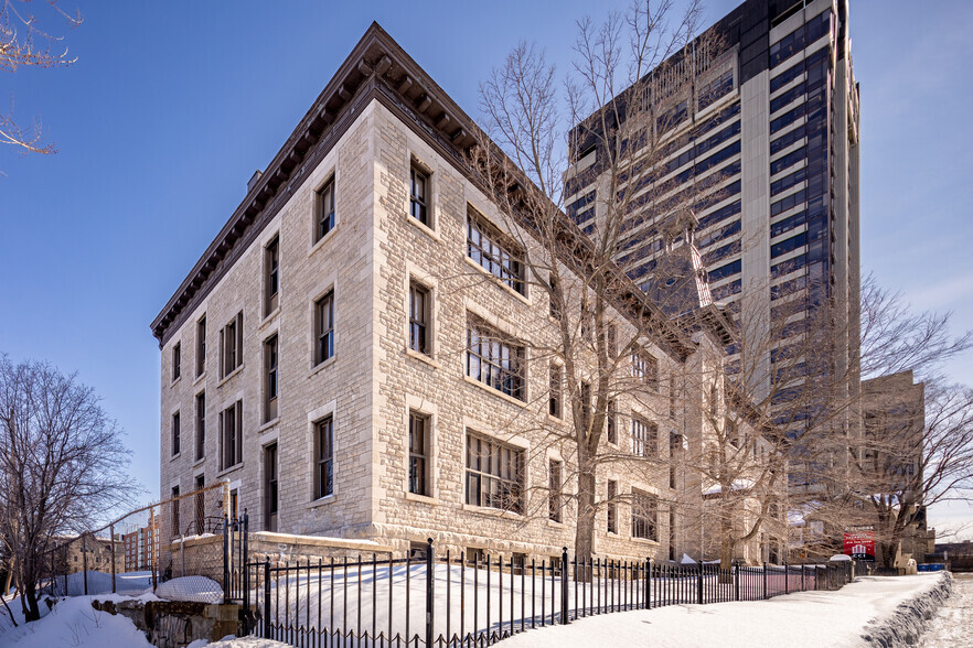 115 Rue Champlain, Gatineau, QC à louer - Photo principale – Image 1 sur 4
