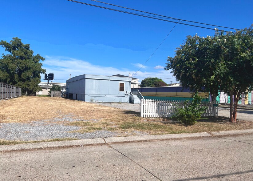 2701 N Hullen St, Metairie, LA à vendre - Photo de l’immeuble – Image 3 sur 3