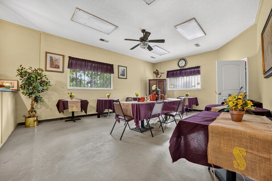 1030 Dry Branch Rd, Hopkins, SC à vendre - Photo intérieure – Image 1 sur 42