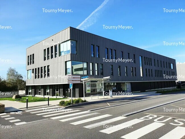 Plus de détails pour Bureau à louer