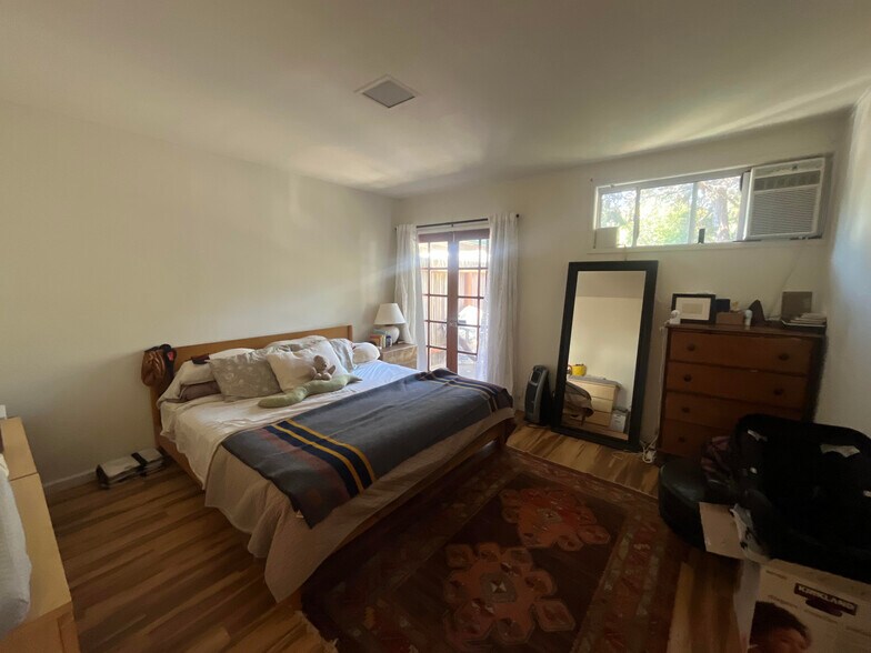 2145 Park Blvd, Palo Alto, CA à vendre - Photo de l’immeuble – Image 3 sur 7