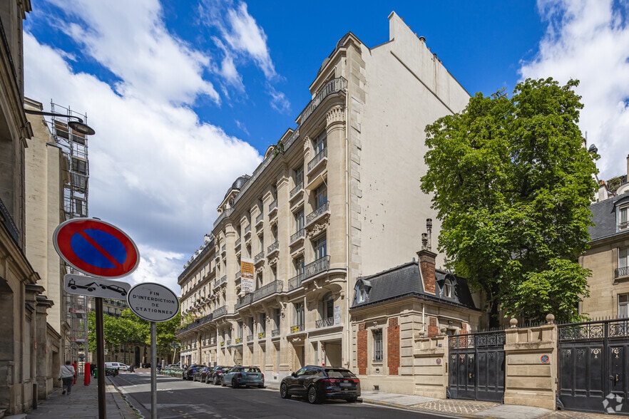 52 Rue De La Bienfaisance, Paris à louer - Photo principale – Image 1 sur 7
