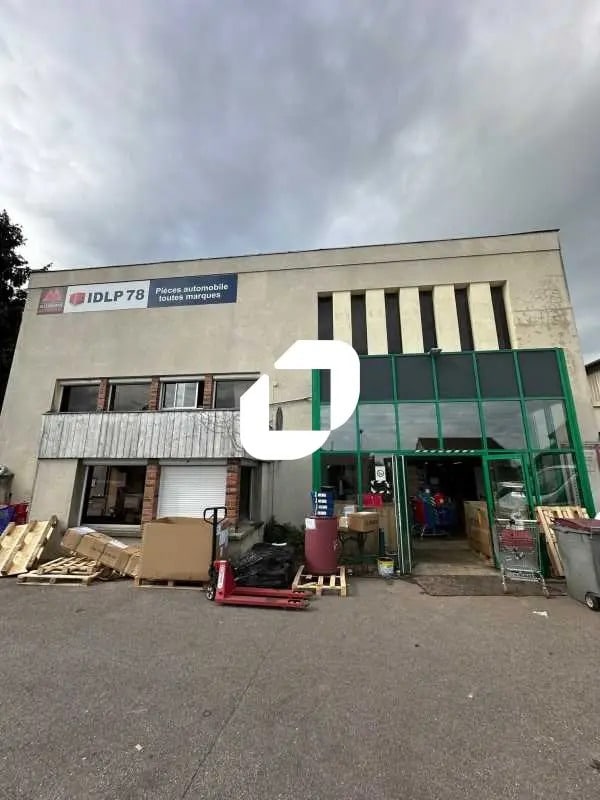 Plus de détails pour Route De Mantes, Chambourcy - Local d’activités à vendre