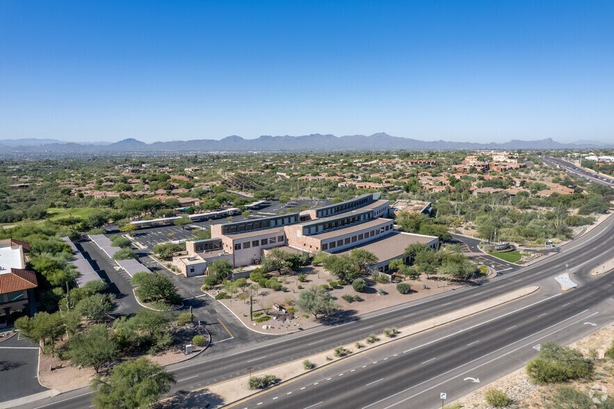 3300 E Sunrise Dr, Tucson, AZ à louer - Aérien – Image 2 sur 9