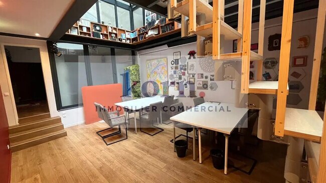 Plus de détails pour Local commercial à louer