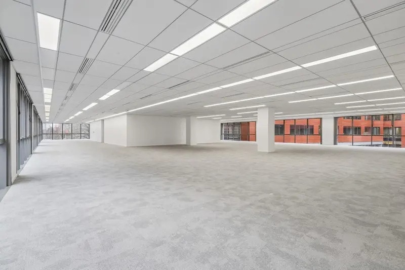 Bureau dans Paris à louer - Photo de l’immeuble – Image 3 sur 18