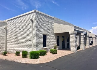 Plus de détails pour 7745 E Gelding Dr, Scottsdale, AZ - Industriel/Logistique à louer