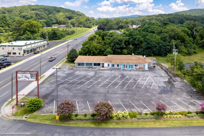Plus de détails pour 865 John Marshall Hwy, Front Royal, VA - Local commercial à vendre