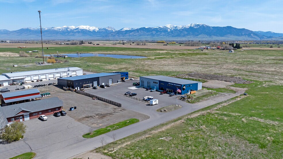 165 All West Trl, Bozeman, MT à louer - Photo de l’immeuble – Image 3 sur 22