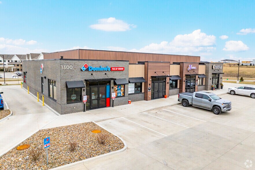 Highway 28 & Turnberry Road, Norwalk, IA à louer - Photo principale – Image 1 sur 19