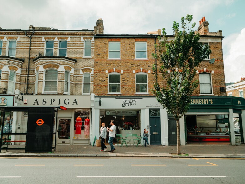 82 Northcote Rd, Londres à vendre - Photo de l’immeuble – Image 1 sur 5