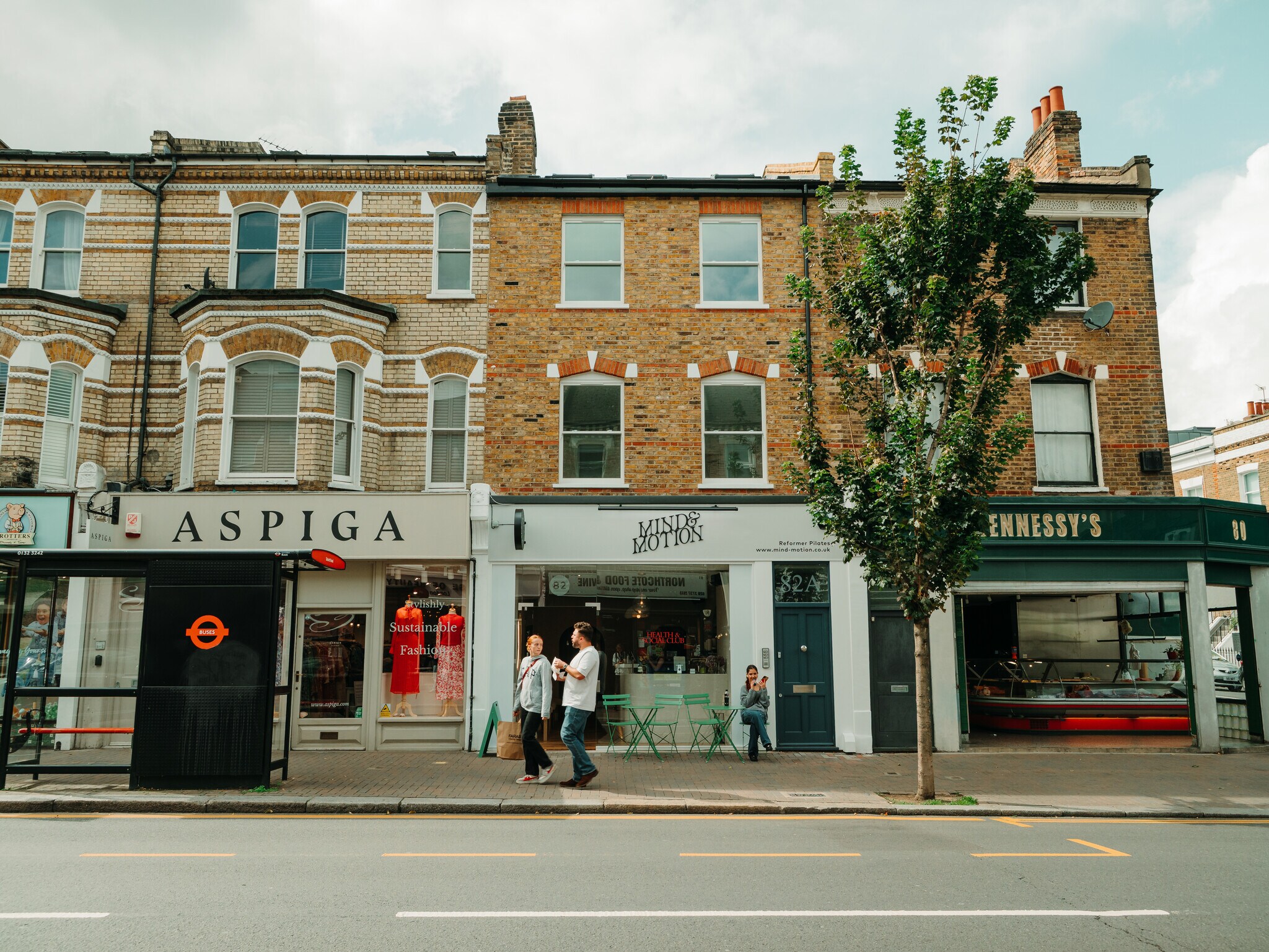 82 Northcote Rd, Londres à vendre Photo principale– Image 1 sur 6